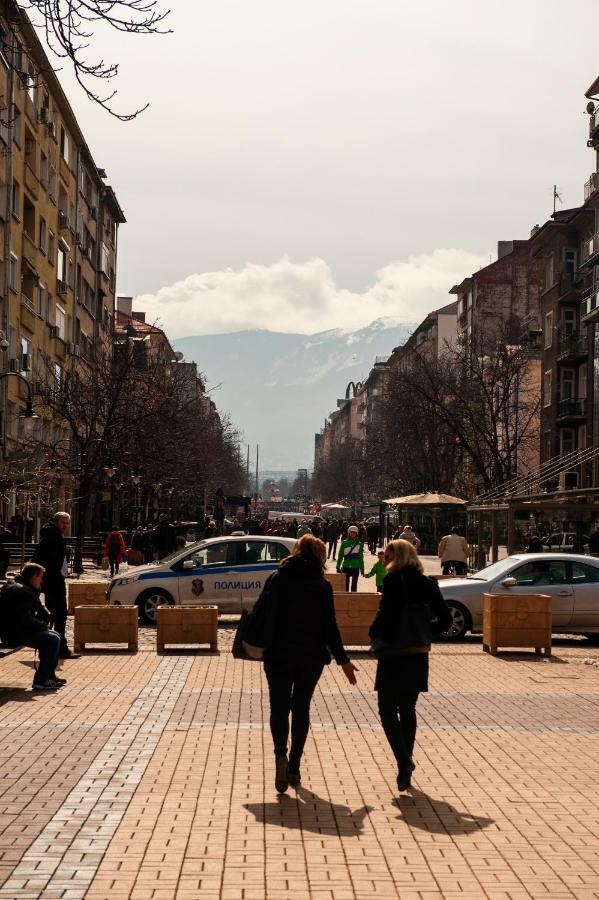 Апартаменти Vitosha Blvd - Attic Софія